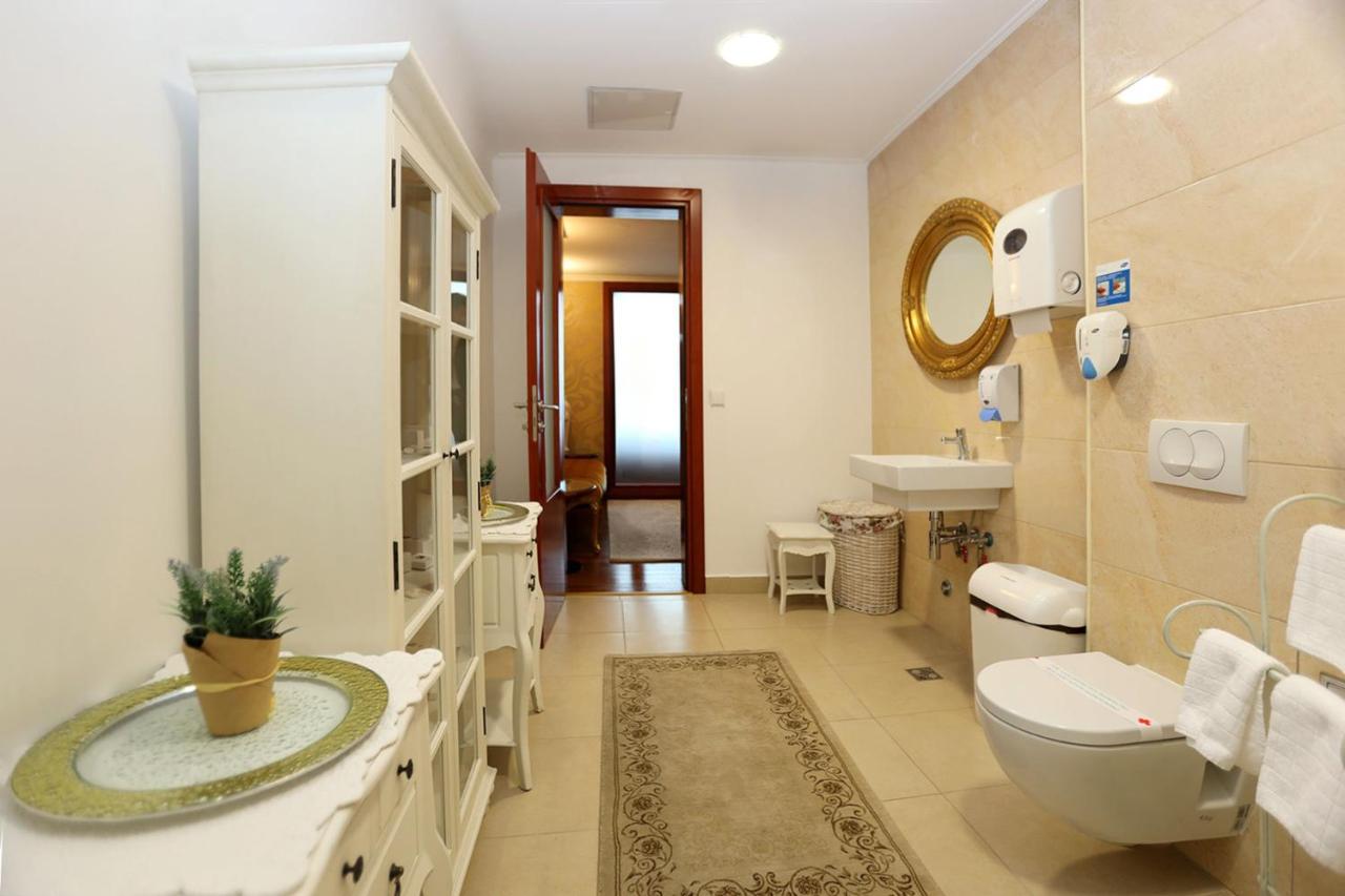 Apart-Hotel Integra Баня-Лука Экстерьер фото