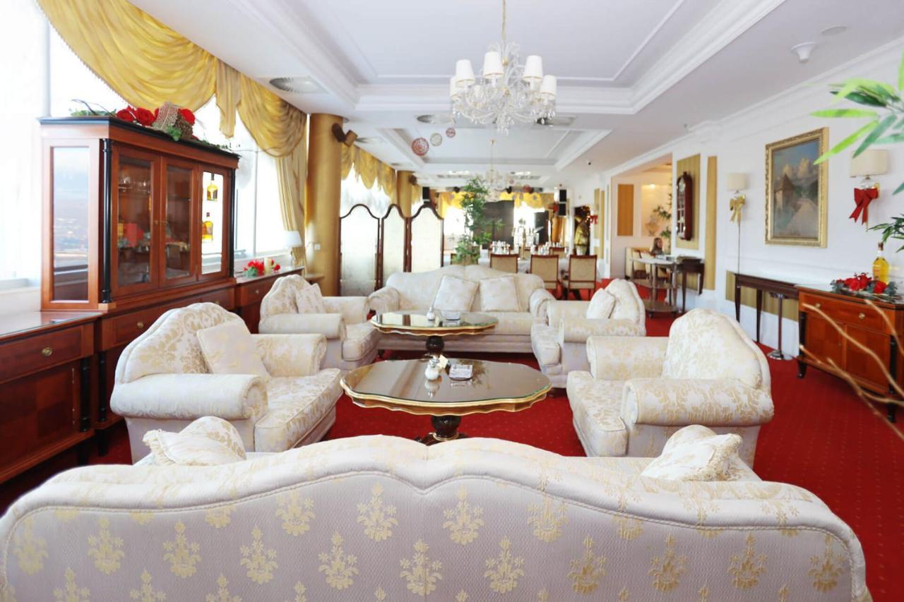 Apart-Hotel Integra Баня-Лука Экстерьер фото