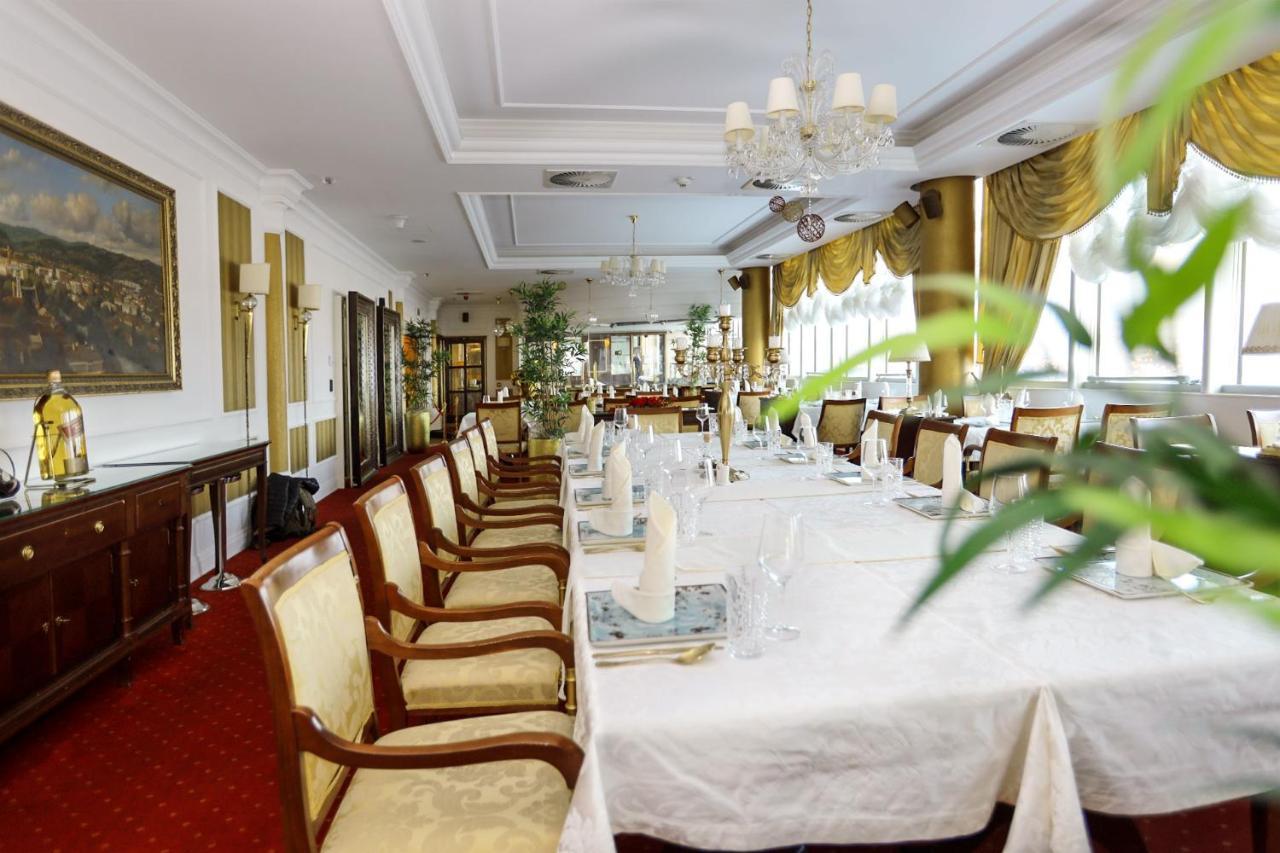 Apart-Hotel Integra Баня-Лука Экстерьер фото