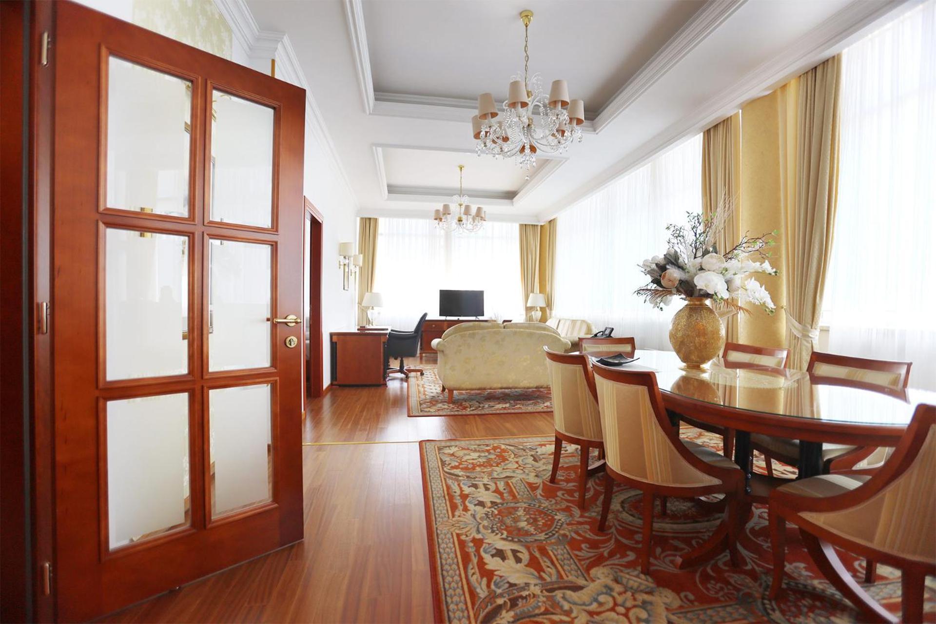 Apart-Hotel Integra Баня-Лука Экстерьер фото