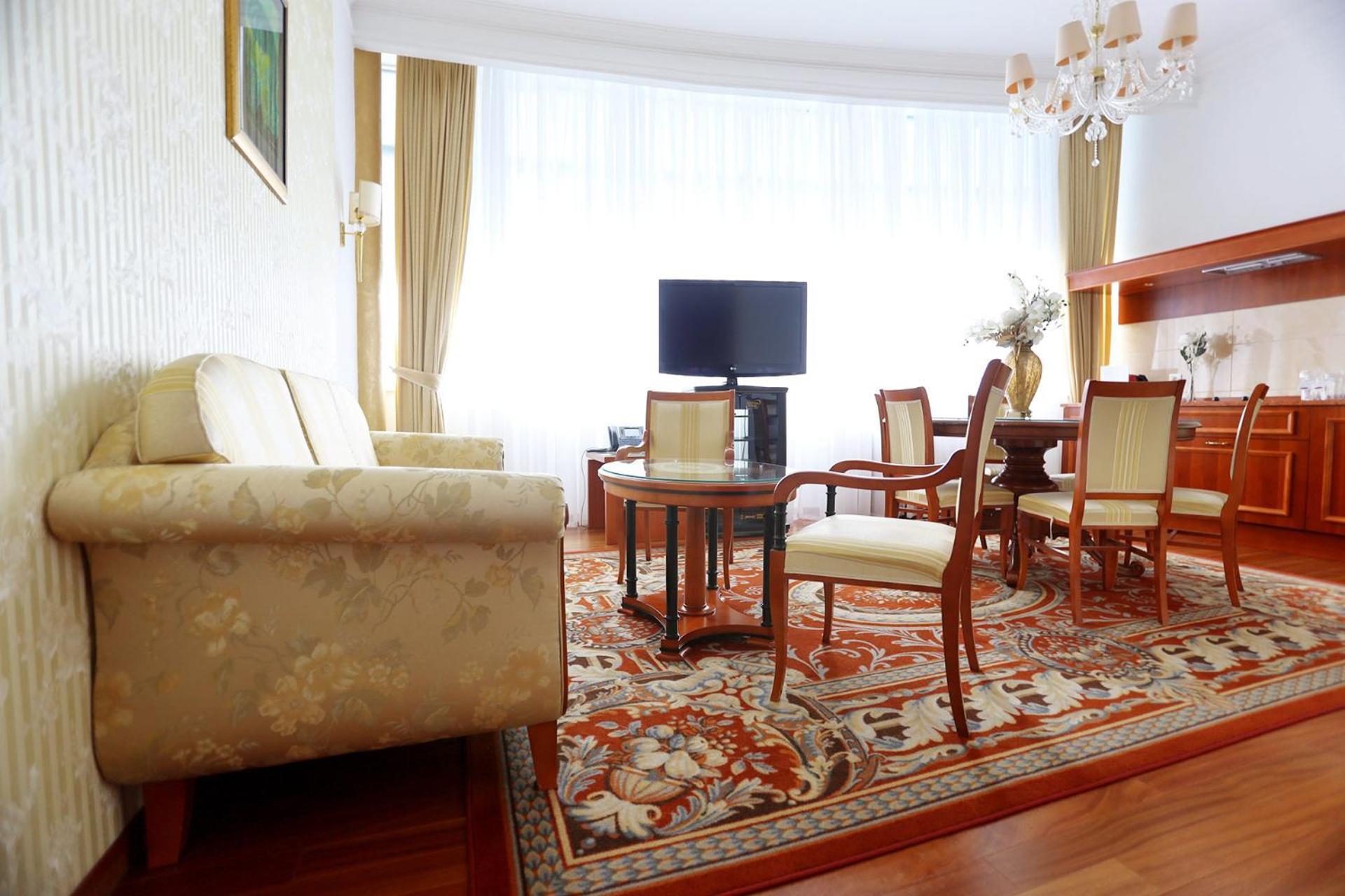 Apart-Hotel Integra Баня-Лука Экстерьер фото