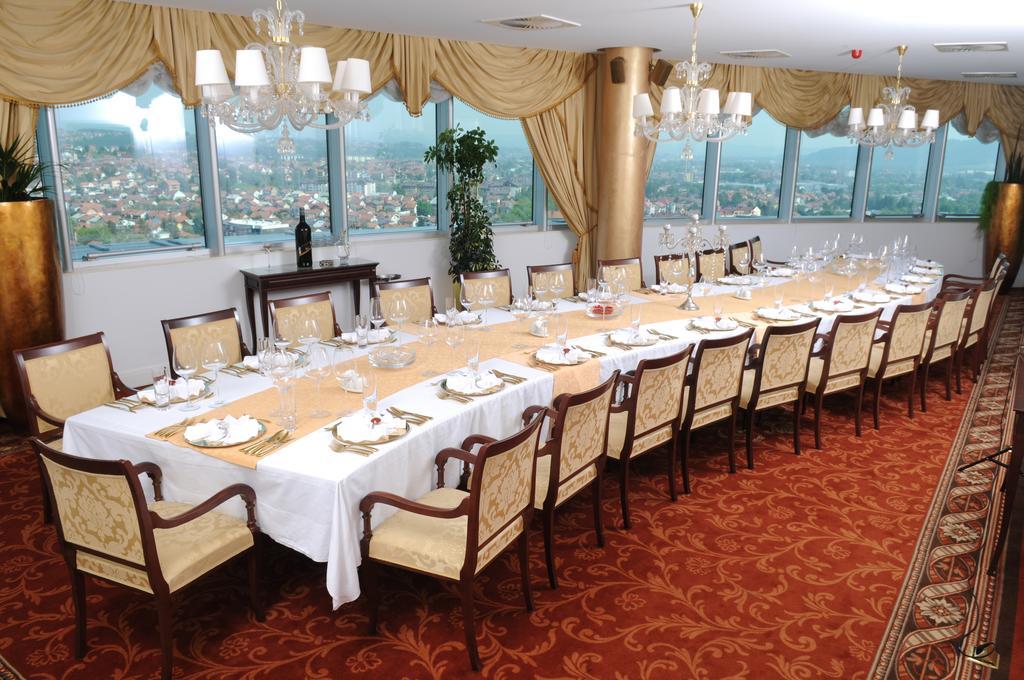 Apart-Hotel Integra Баня-Лука Экстерьер фото